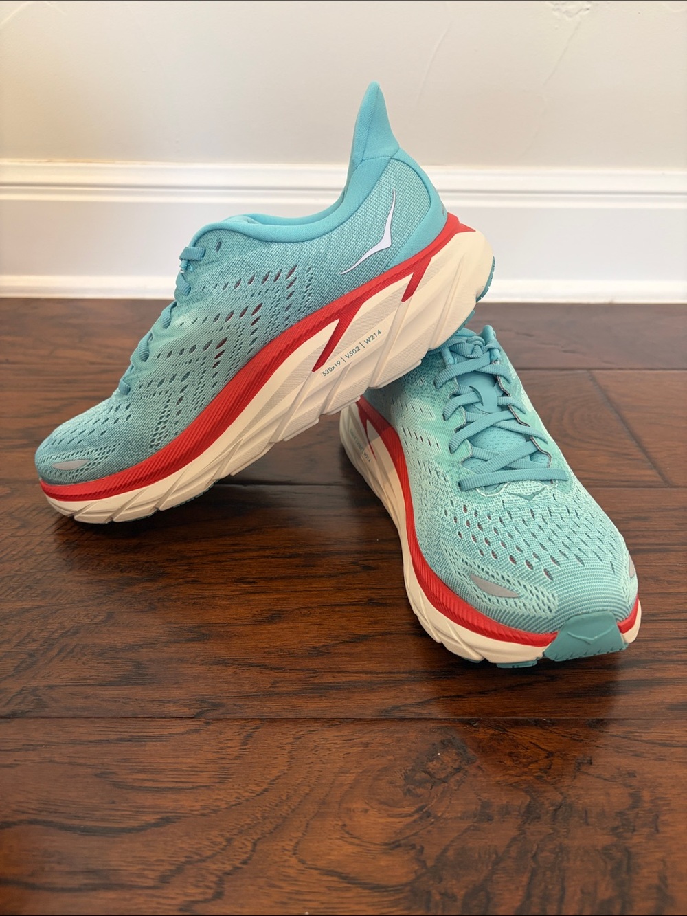 NWT HOKA One One Clifton 8 Women’s Size 9 Running Shoes - Picture 5 of 7